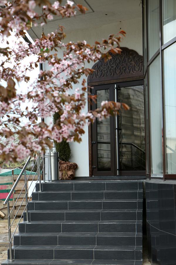 India Palace Hotel Charków Zewnętrze zdjęcie