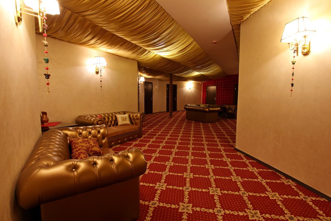 India Palace Hotel Charków Zewnętrze zdjęcie