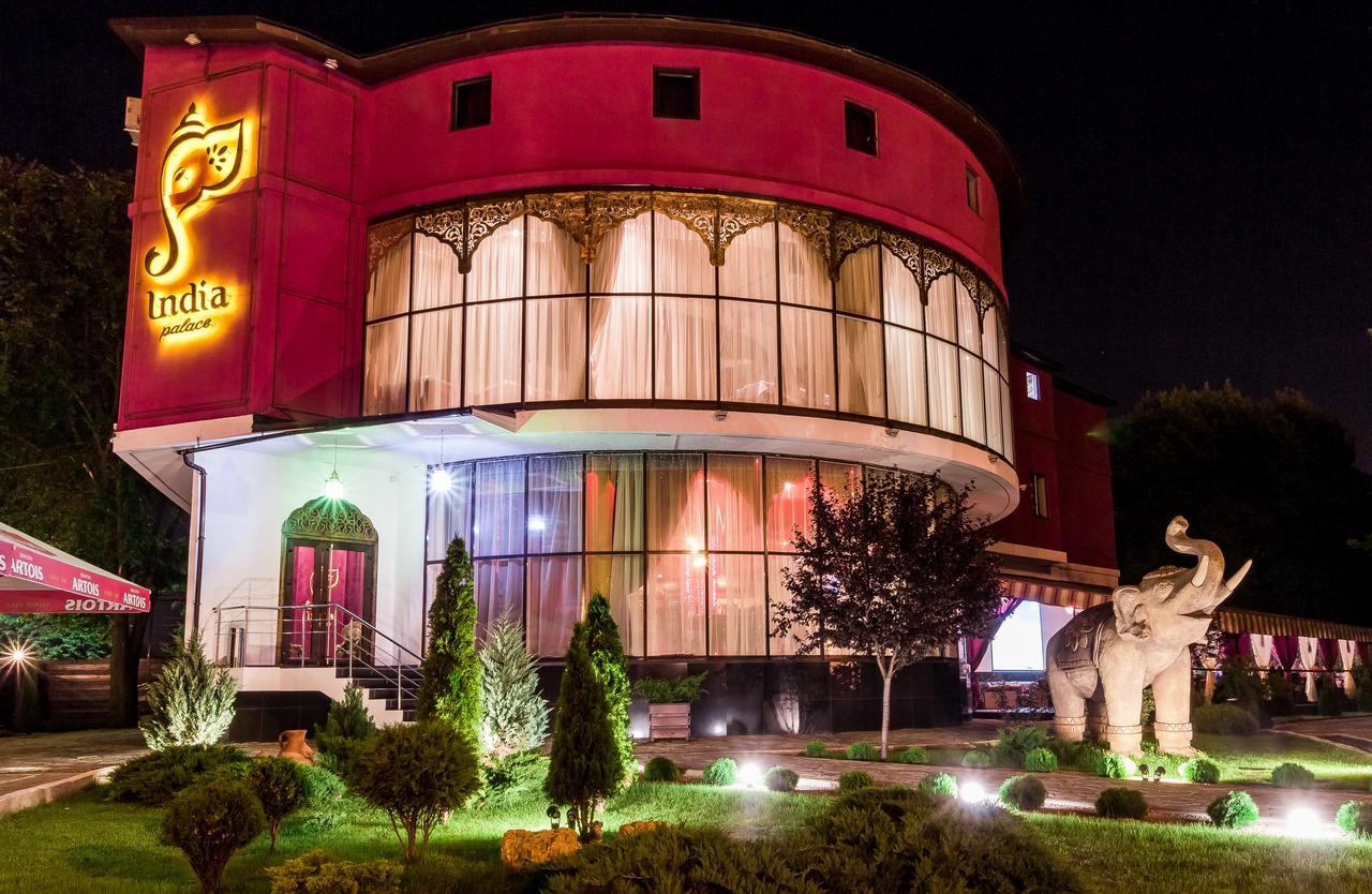 India Palace Hotel Charków Zewnętrze zdjęcie