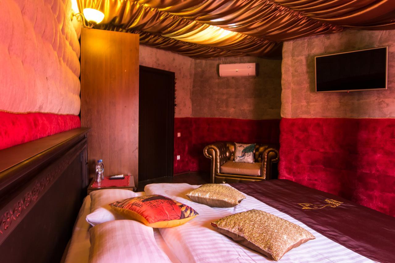 India Palace Hotel Charków Zewnętrze zdjęcie