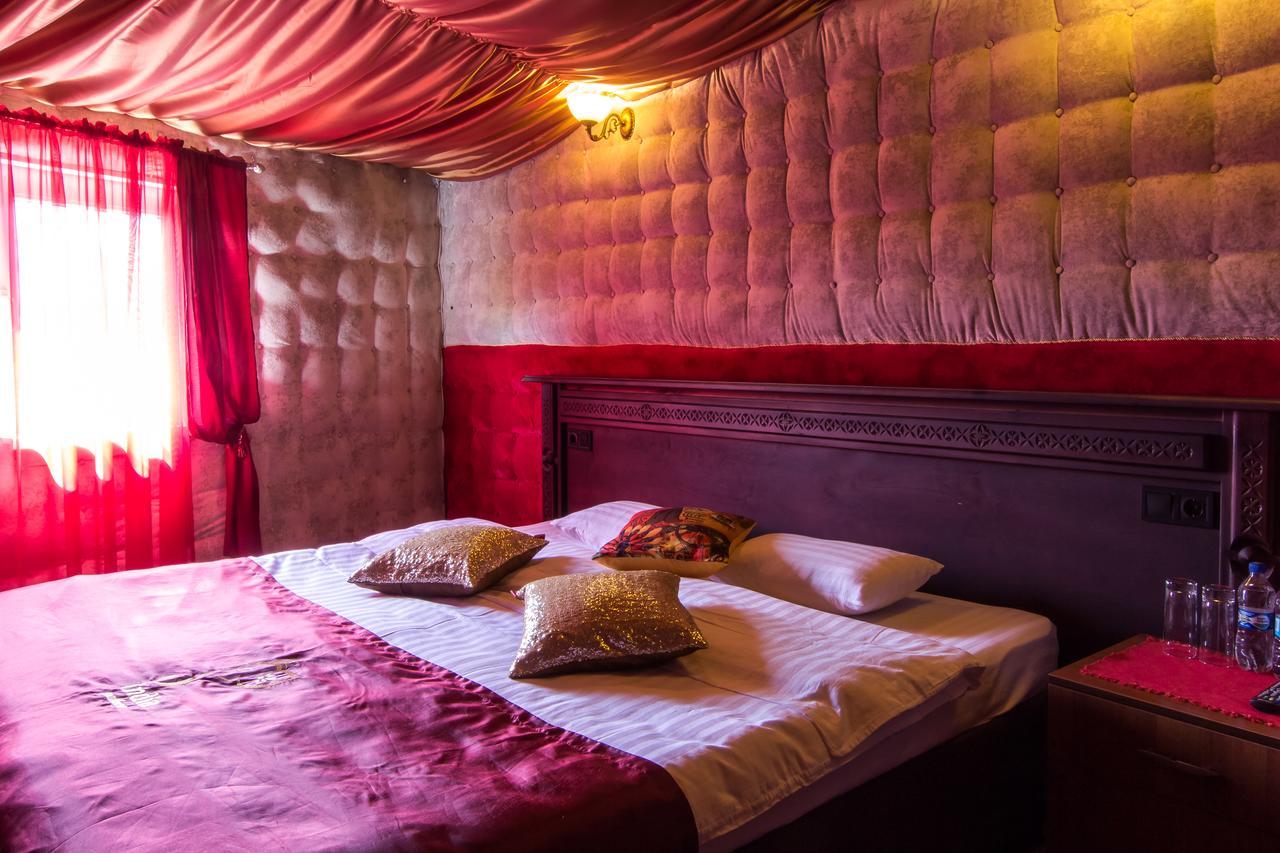 India Palace Hotel Charków Zewnętrze zdjęcie